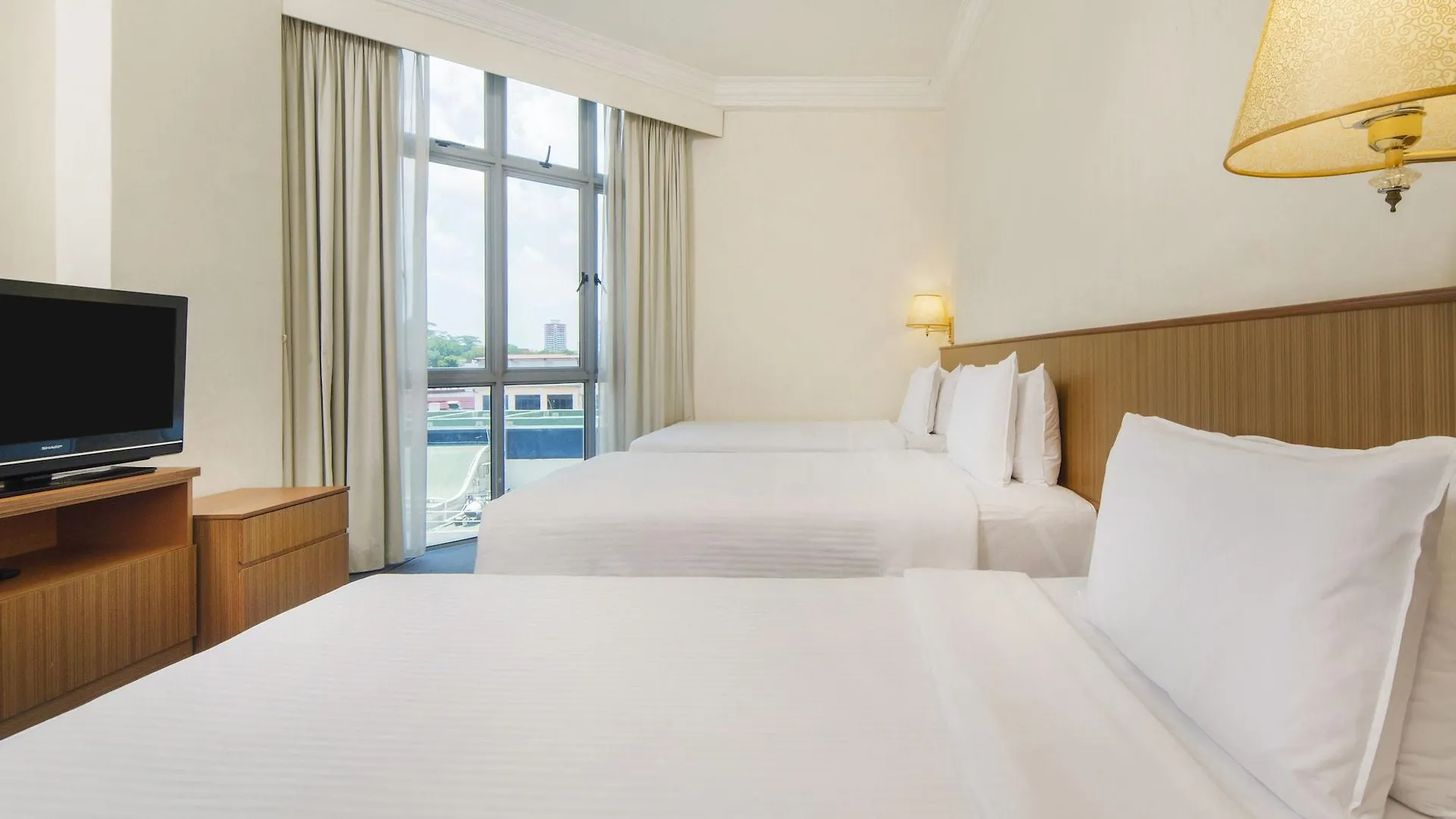 New Cape Inn Singapore 3*,