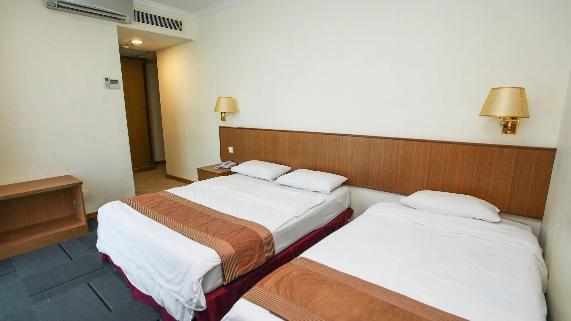 New Cape Inn Singapore Singapore