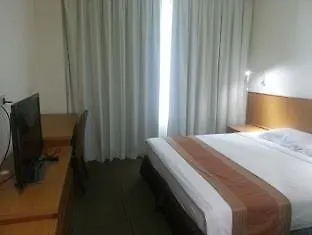 New Cape Inn Singapore Hotel