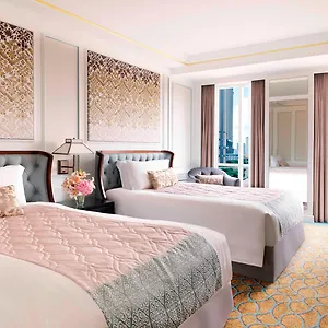 Intercontinental By Ihg Szálloda