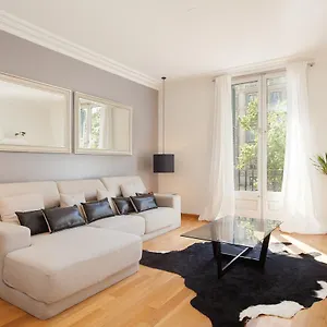 https://rent-top-apartments-avenida-diagonal.catalonia-hotels.com